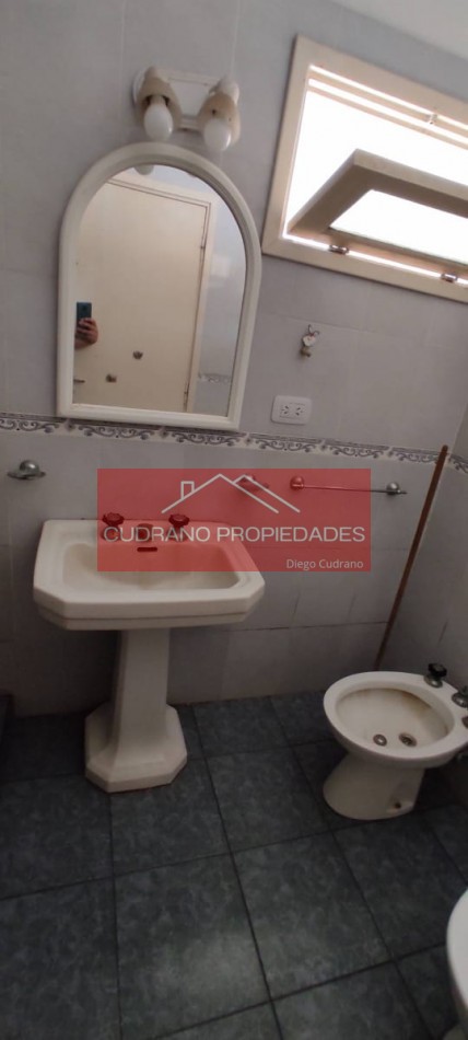 CHALET CON DEPTO - 4 AMBIENTES - ZONA II - MIRAMAR