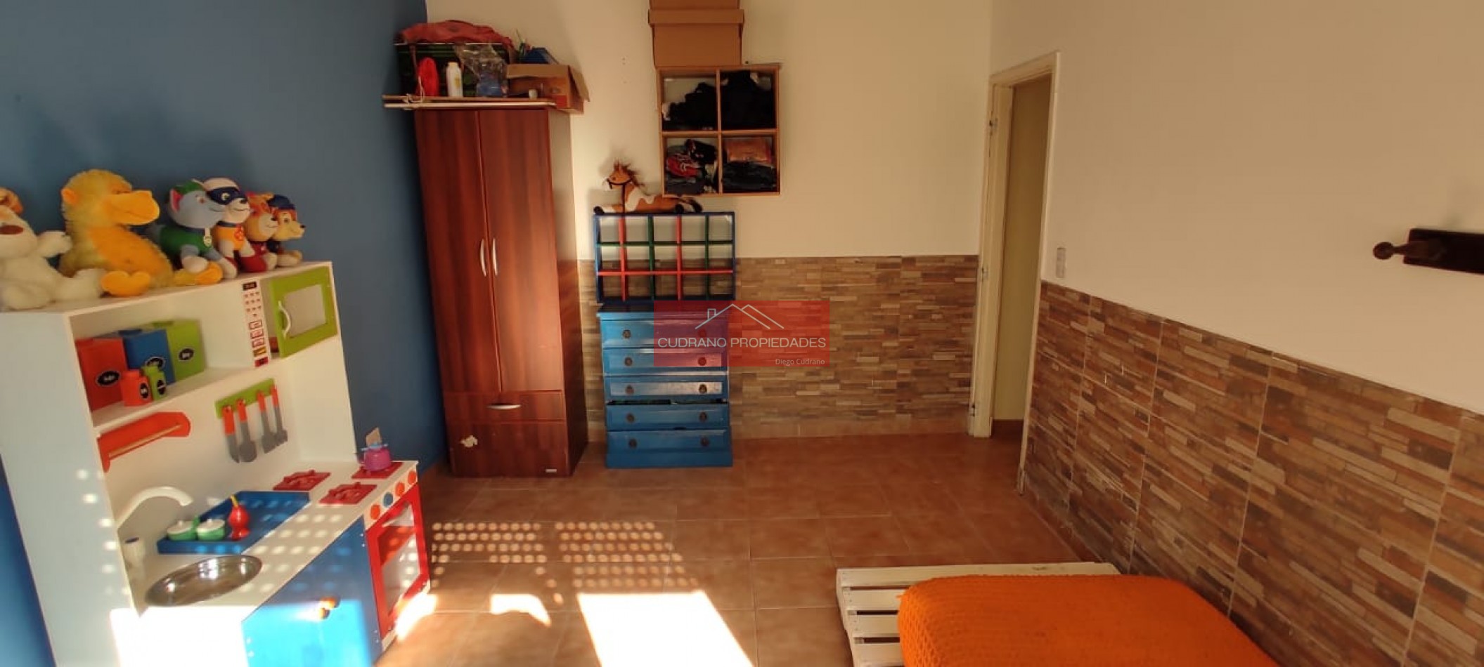 CHALET CON DEPTO - 4 AMBIENTES - ZONA II - MIRAMAR
