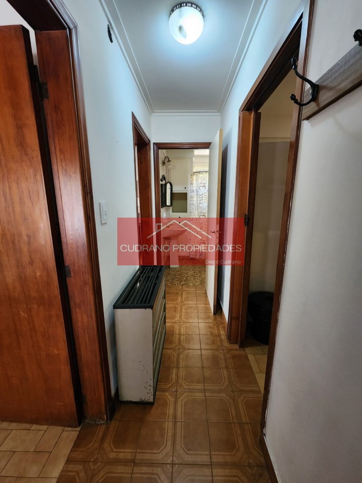 Vivi Miramar con Todo el Confort: Chalet de 4 Ambientes en la Mejor Ubicacion Residencial.