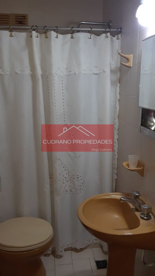 CHALET - 4 AMBIENTES - ZONA III - MIRAMAR