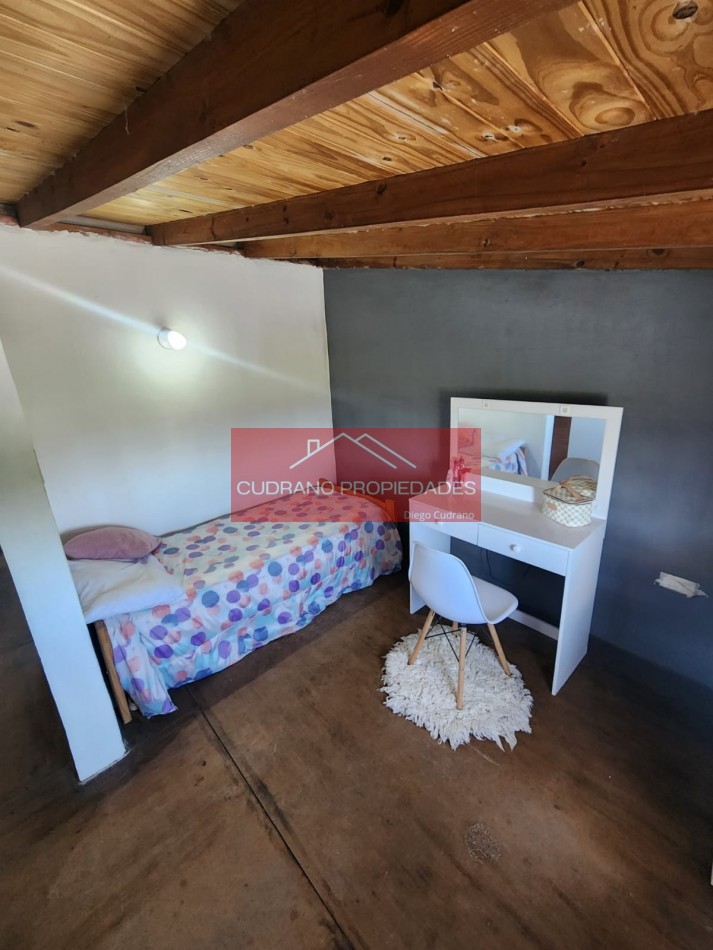 CASA  - 5 AMBIENTES - B. PARQUEMAR - MIRAMAR