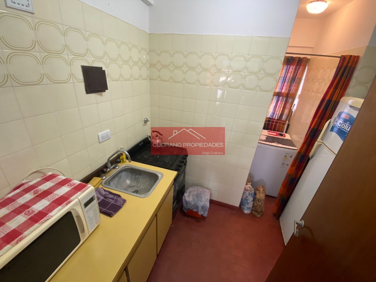 RETASADO! EDIFICIO ARENAS - ESPACIO GUARDACOCHE - ZONA IV - MIRAMAR