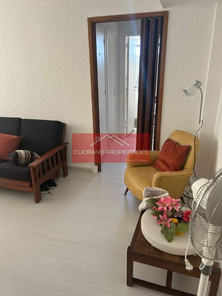 EDIF AZCUENAGA - 4 AMBIENTES - COCHERA - ZONA I - MIRAMAR