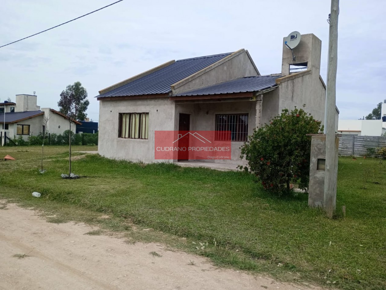 CASA - 5 PERSONAS - B. PRIVADO "LAS LOMAS" - MIRAMAR