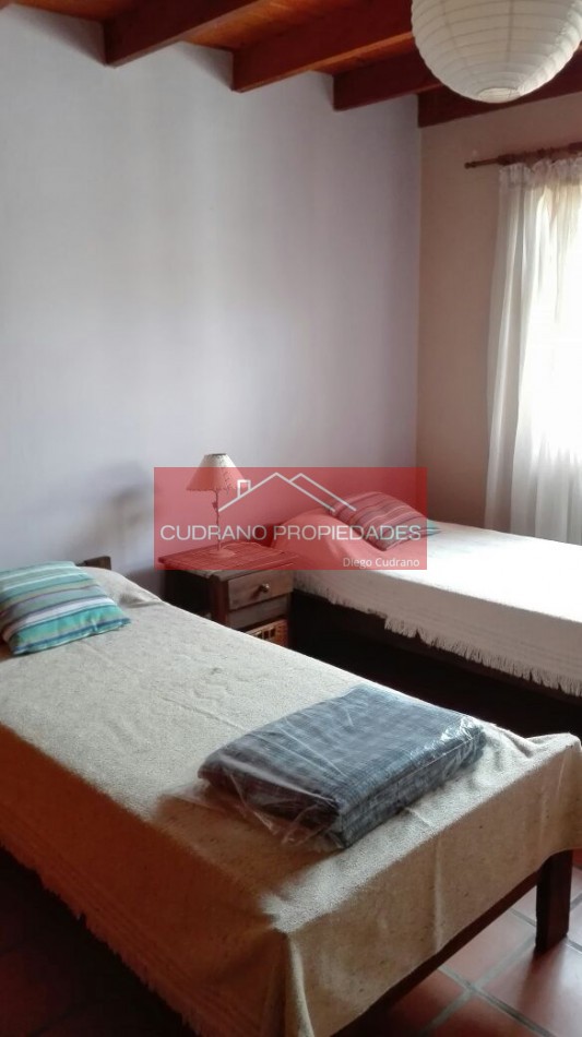 Nuevo Ingreso! Chalet en Venta Amueblado en Miramar