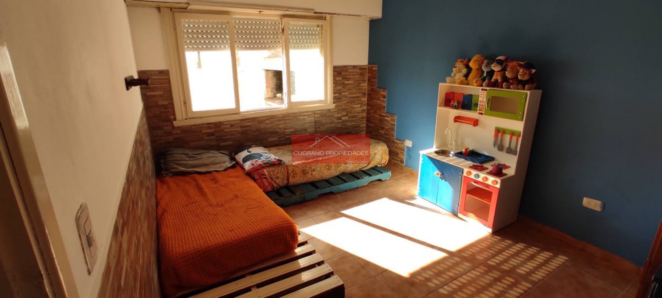 CHALET CON DEPTO - 4 AMBIENTES - ZONA II - MIRAMAR
