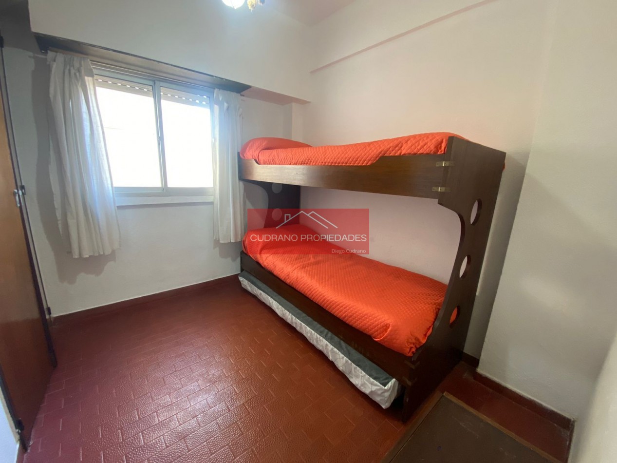 RETASADO! EDIFICIO ARENAS - ESPACIO GUARDACOCHE - ZONA IV - MIRAMAR