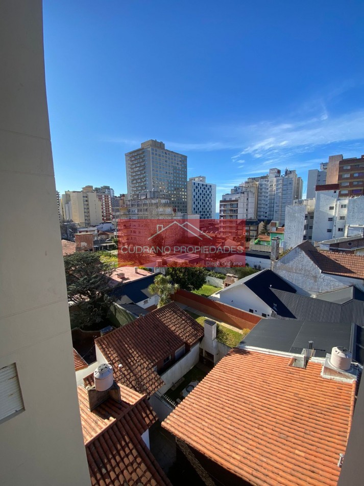 RETASADO! EDIFICIO ARENAS - ESPACIO GUARDACOCHE - ZONA IV - MIRAMAR