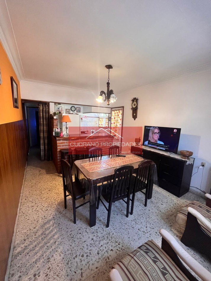 CASA - 4 AMBIENTES - 6 PERSONAS - ZONA III - MIRAMAR