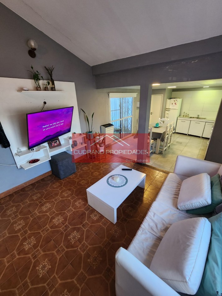 CHALET - 4 AMBIENTES - B. PARQUEMAR - MIRAMAR