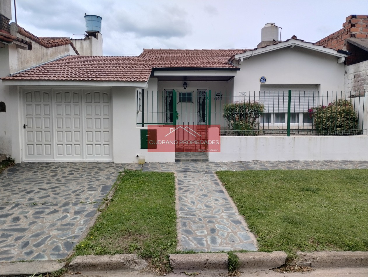 CHALET - 3 AMBIENTES - 4 PERSONAS - MIRAMAR