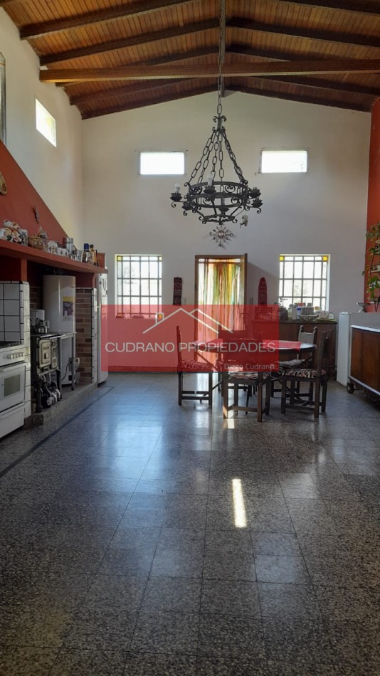 CASA - 4 AMBIENTES - 7 PERSONAS - ZONA TODO EL AÑO - MIRAMAR