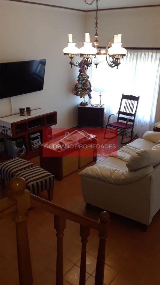 CHALET - 4 AMBIENTES - ZONA III - MIRAMAR