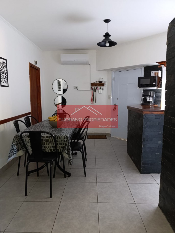 CASA/CHALET - 4 AMBIENTES - PARQUEMAR - MIRAMAR