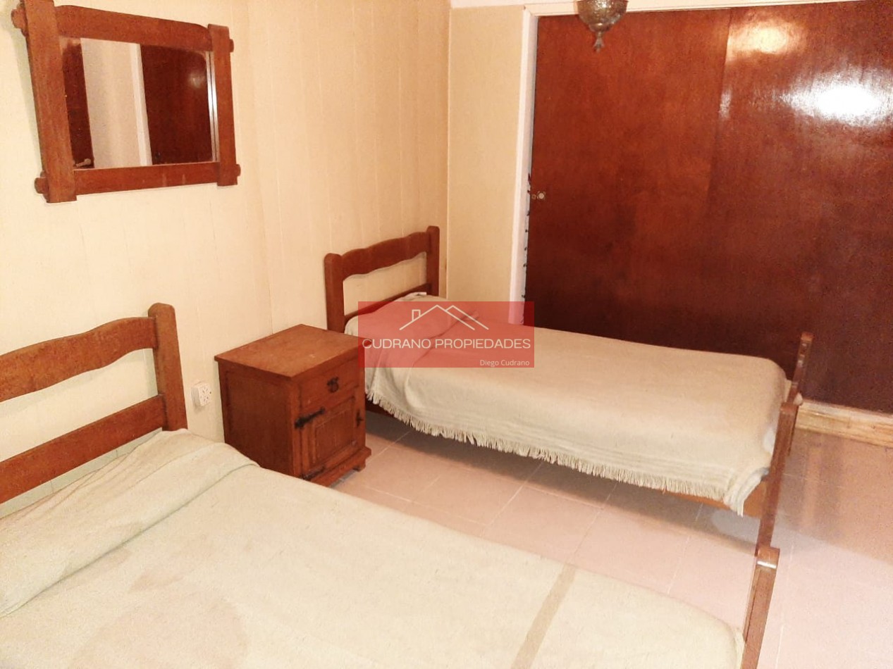 CHALET CON DEPTO - 4 AMBIENTES - ZONA II - MIRAMAR