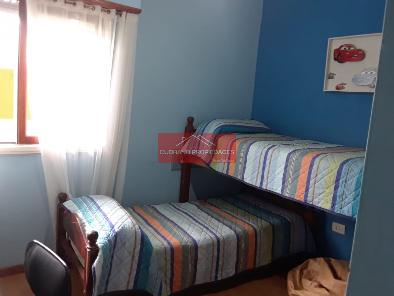 CHALET - 4 AMBIENTES - ZONA III - MIRAMAR
