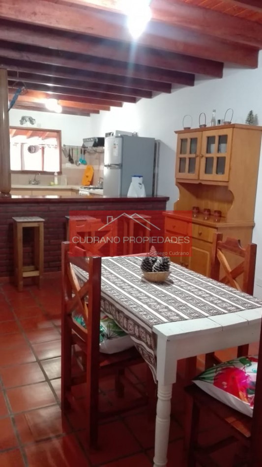 Nuevo Ingreso! Chalet en Venta Amueblado en Miramar