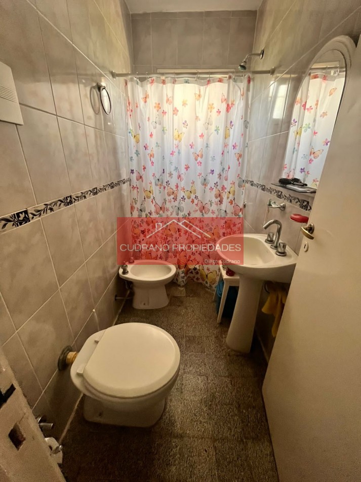 CASA - 4 AMBIENTES - 6 PERSONAS - ZONA III - MIRAMAR