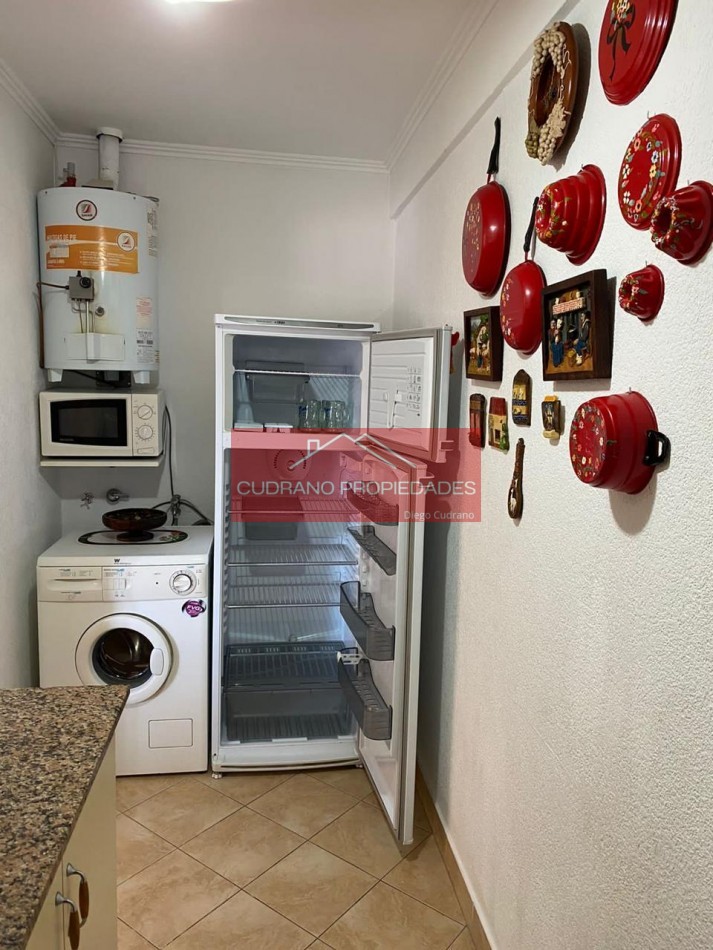 EDIFICIO LUCAYA - 1ER PISO - 3 AMBIENTES - ZONA I - 2DA DE FEBRERO