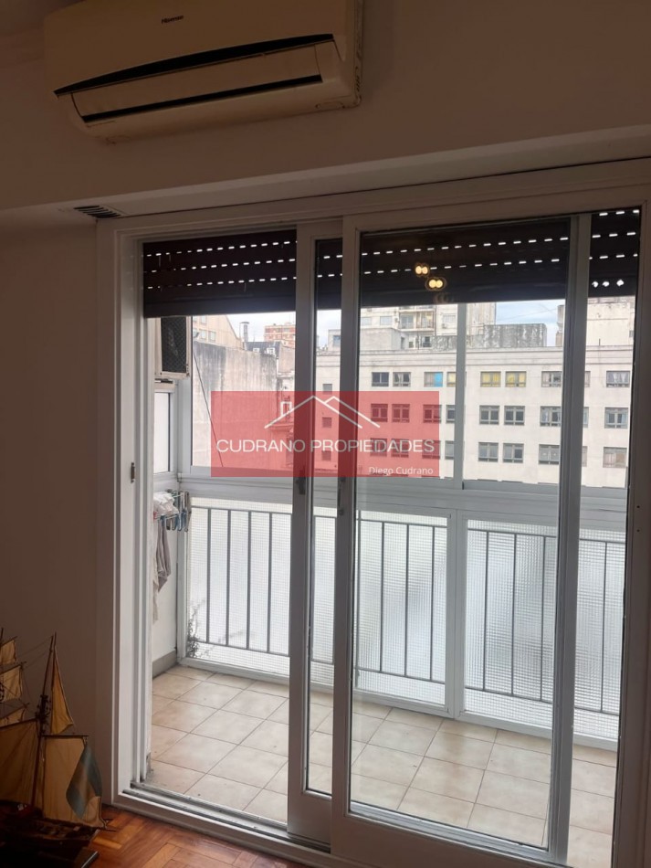 EN VENTA! DOS AMBIENTES - BARRIO DE ONCE - CABA