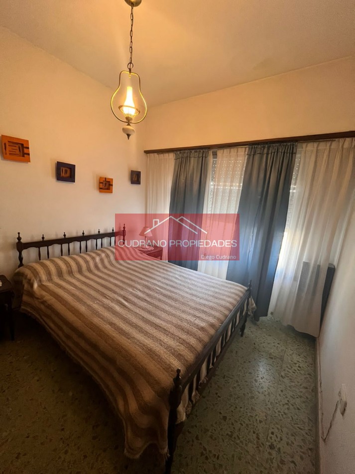 CASA - 4 AMBIENTES - 6 PERSONAS - ZONA III - MIRAMAR