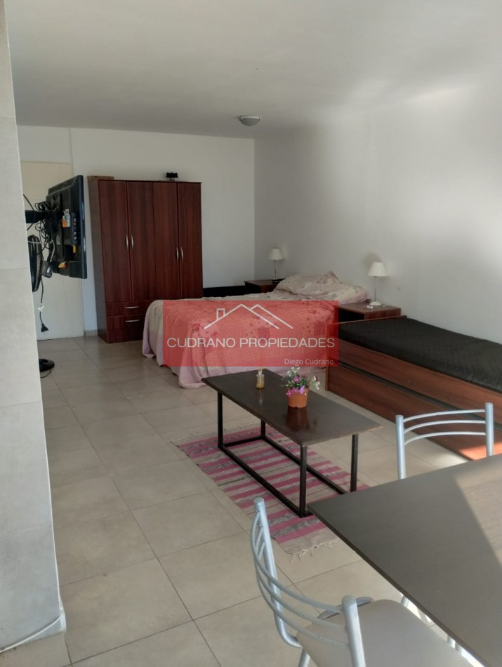 MONOAMBIENTE - 4 PERSONAS - ZONA IV - MIRAMAR