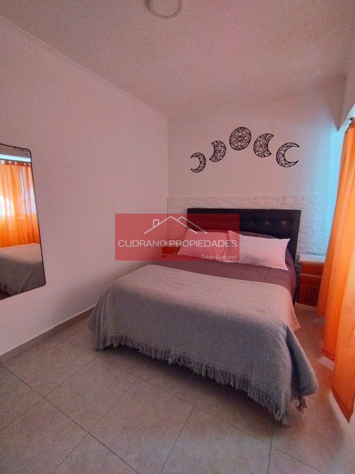 CASA/CHALET - 4 AMBIENTES - PARQUEMAR - MIRAMAR