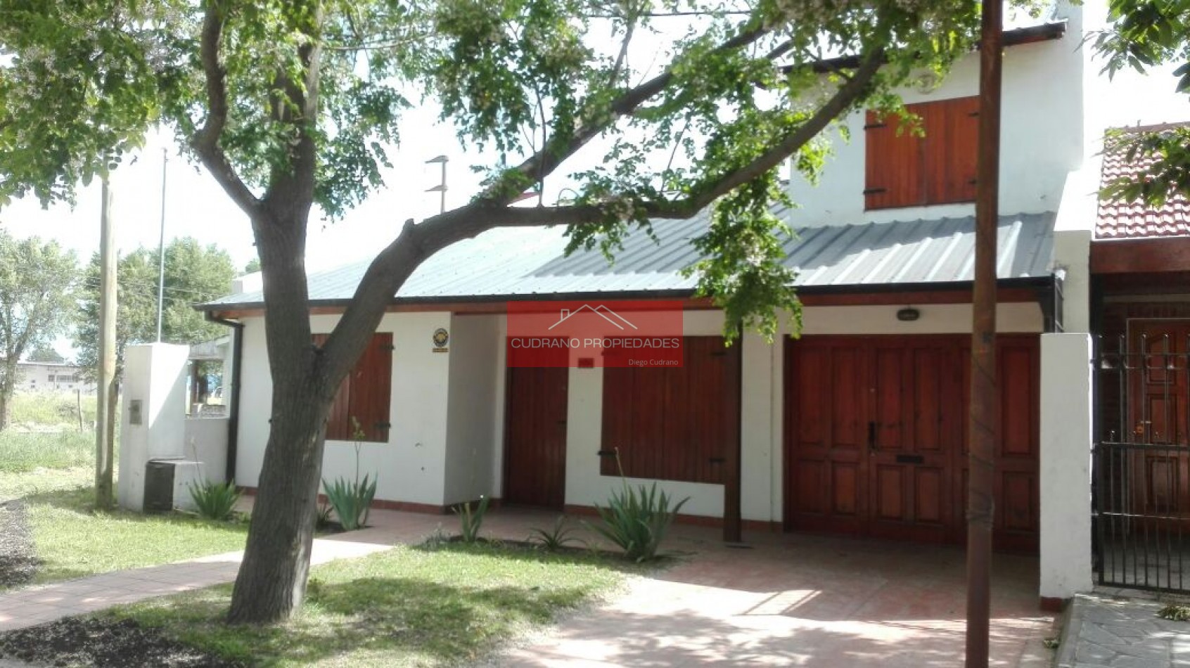 Nuevo Ingreso! Chalet en Venta Amueblado en Miramar
