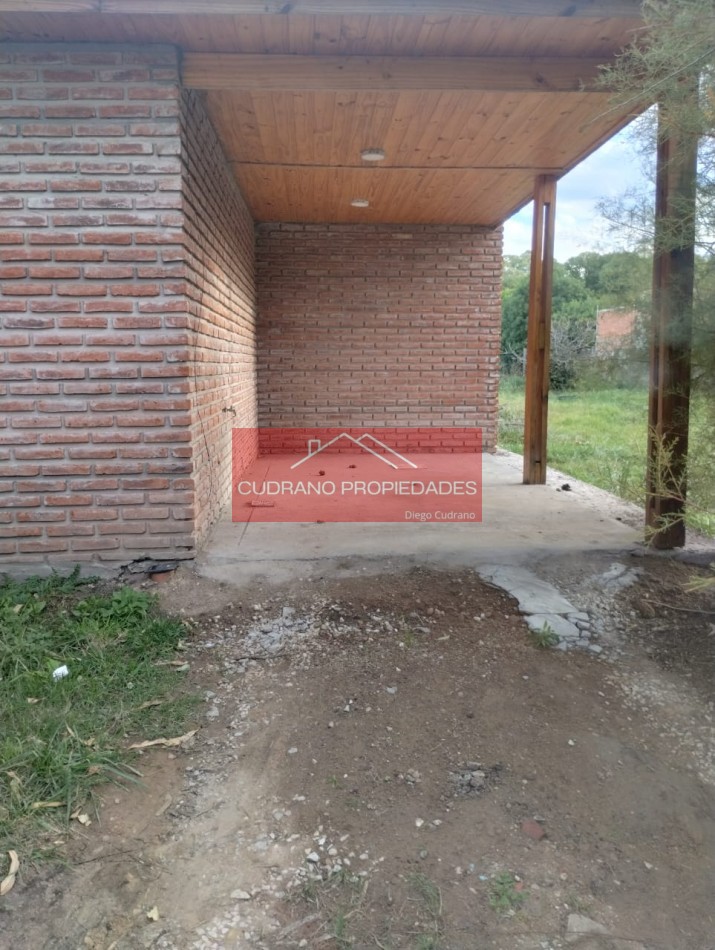 Se Vende Casa con Gran Terreno en Miramar. Oportunidad!
