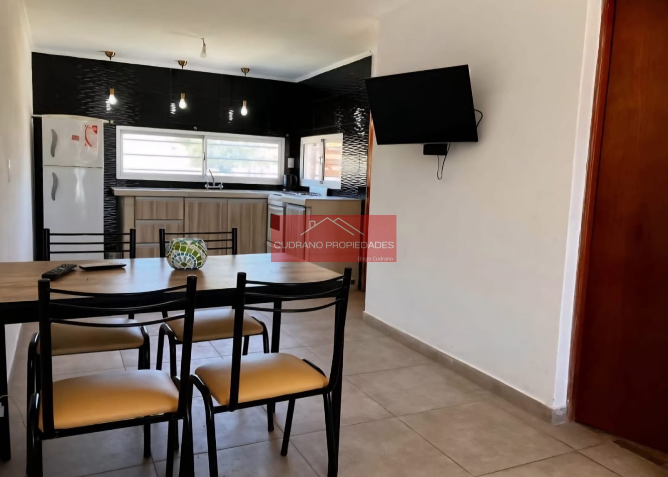 MONOAMBIENTE - 4 PERSONAS - BARRIO PARQUEMAR - MIRAMAR