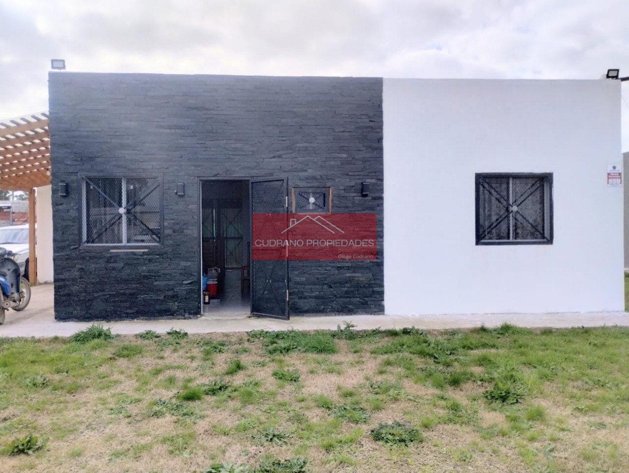 CASA A ESTRENAR - 4 AMBIENTES - PARQUE BRISTOL - MIRAMAR