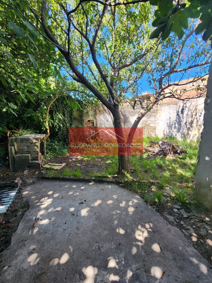 CASA A RECICLAR - 4 AMBIENTES - BARRIO OESTE - MIRAMAR