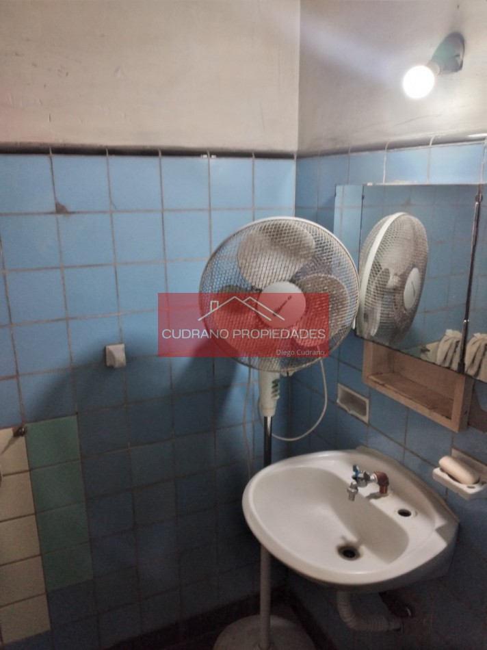 Local Comercial - Excelente Ubicacion