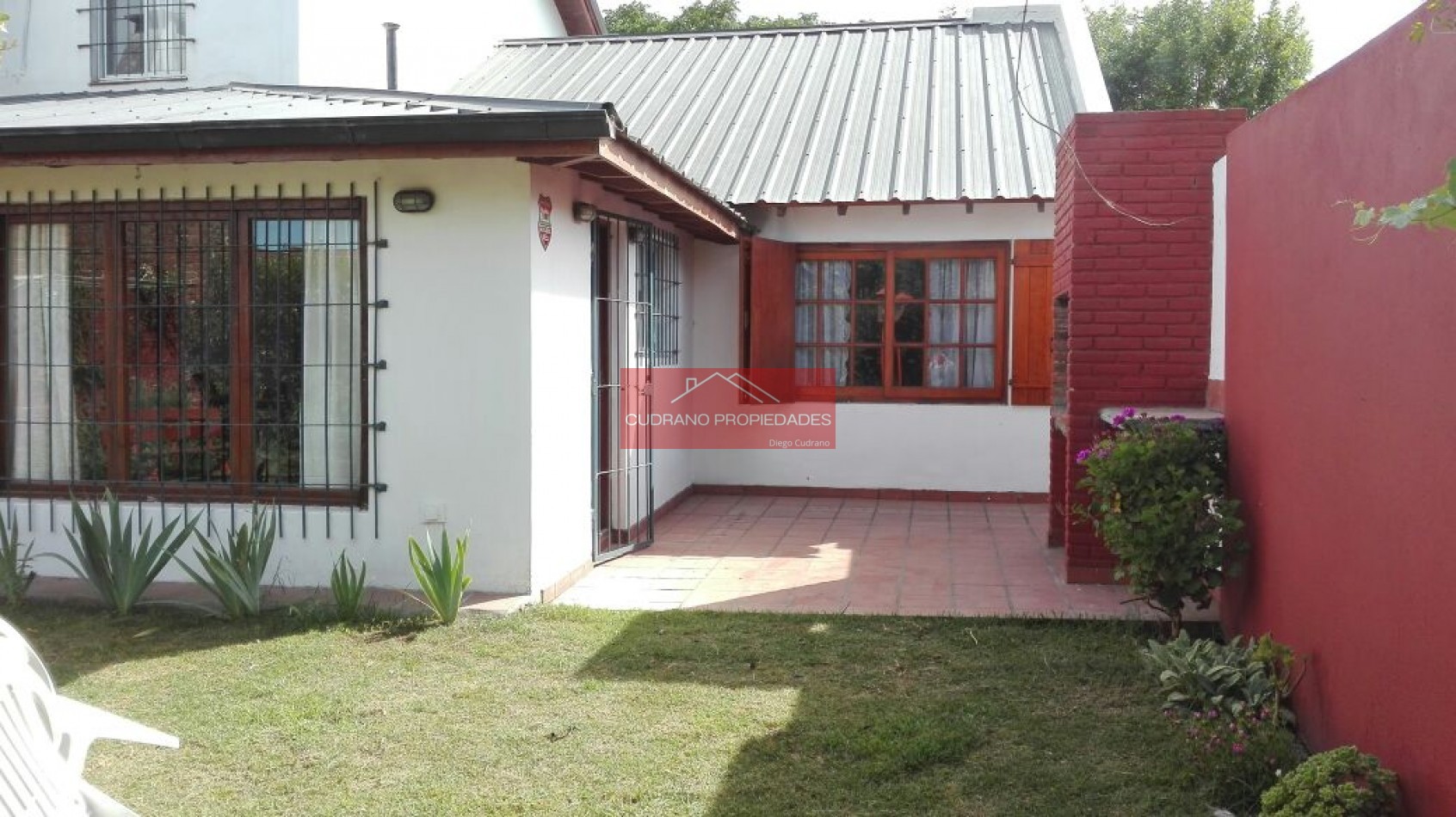 Nuevo Ingreso! Chalet en Venta Amueblado en Miramar