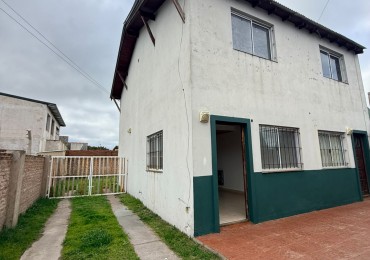 EXCELENTE OPORTUNIDAD!! Complejo de 4 PH en Zona Muelle: Renta y Versatilidad Absoluta