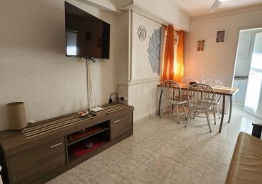 Confort y Ubicacion en Edif. Ondina: 2 Ambientes con Cochera en Zona I