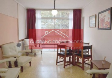 Amplitud y Categoria en Zona I: Un 4 Ambientes Unico a Pasos del Mar.